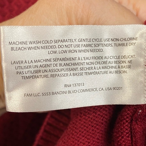 EUC Womens Banana Republic Size Medium Red Crew Neck Cable Knit Sweater - Picture 9 of 9